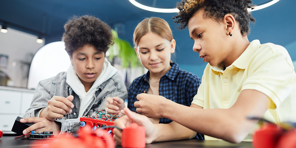 Explore STEM Concepts at the Library